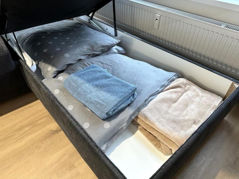 New Apartment Near Tipos Arena, Free Parking, Danubius One Building Братислава Екстериор снимка